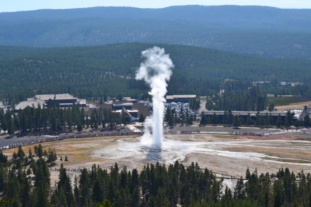 old-faithful.jpg